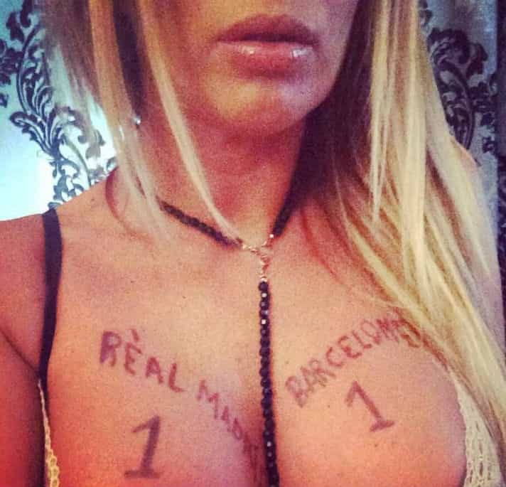 La sexy ‘pitonisa’ Virginie Caprice falló en su pronóstico del Clásico