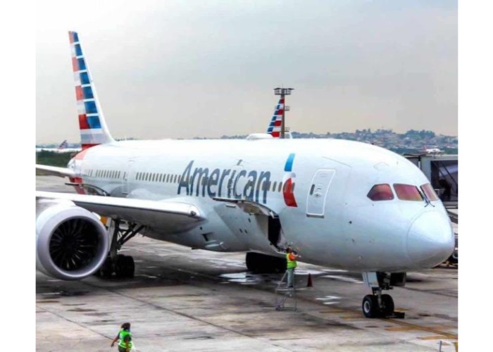 Suspende American Airlines sus vuelos a Venezuela