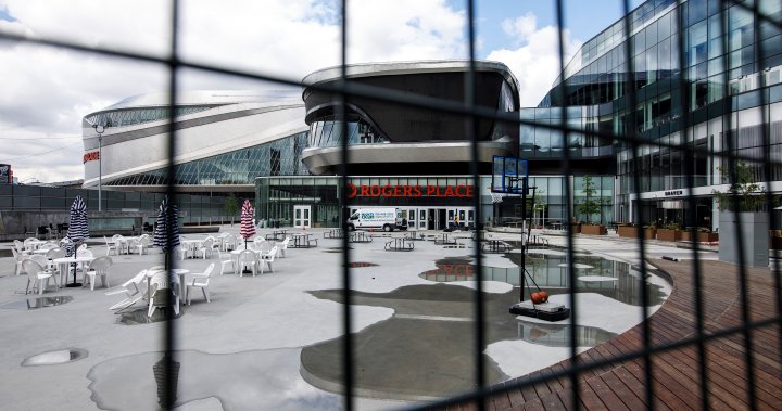 How did the NHL consolidate from 2 bubbles to 1 to finish the Stanley Cup Playoffs?